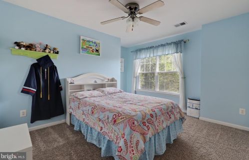 14149 Murphy Ter, Gainesville VA  20155-1725 exterior