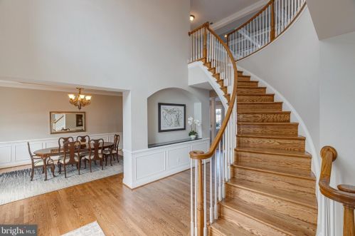41042 Tesla Ct, Waterford, VA 20197-1276