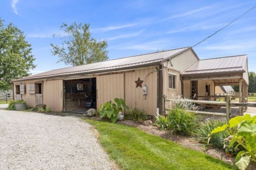 10823 Morse Rd, Pataskala OH 43062-8692 exterior