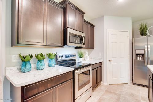 4881 Talbot Blvd, Cocoa FL  32926-1831 exterior