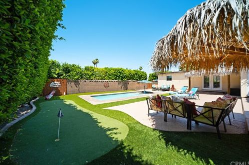 52777 Eisenhower Dr, La Quinta CA  92253-3358 exterior