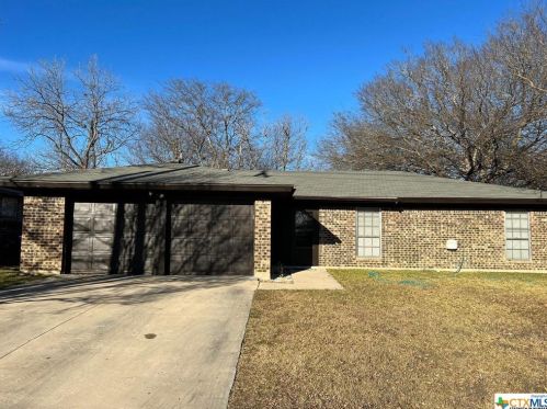 1611 Miranda Ave, Copperas Cove, TX 76522-4157