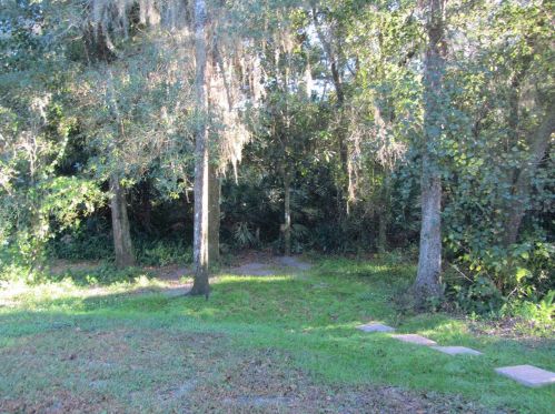 2815 Menard Dr, Deland FL 32720-8728 exterior