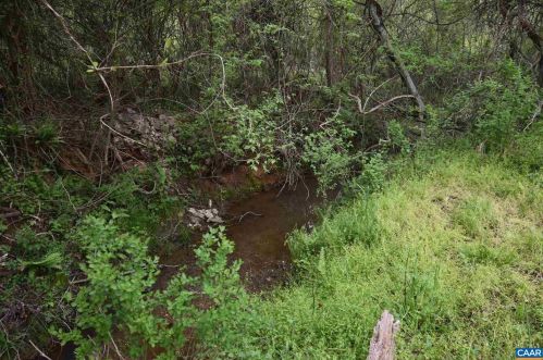 115 Madison Rd, Stanardsville VA  22973-2934 exterior