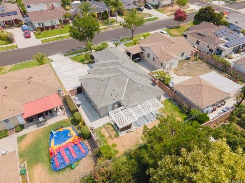 9648 Prichard St, Bellflower CA  90706-3031 exterior