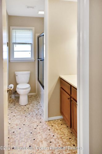 22 Phillips Rd, Bricktown NJ  08724-2441 exterior