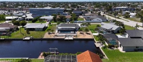 3405 16 Pl, Cape Coral FL  33909-2252 exterior
