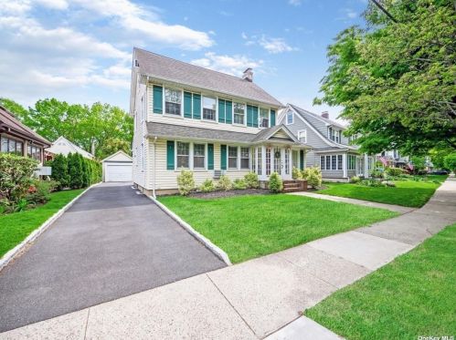 44 Huron Rd, Floral Park, NY 11001-4009