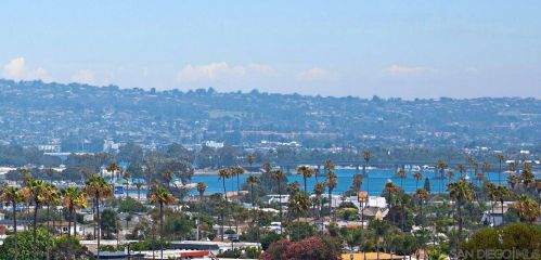 1711 Ebers St, San Diego, CA 92107-3503