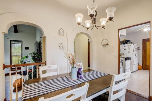 2401 79, Milwaukee WI 53219-1717 exterior