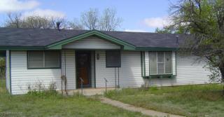 117 Iowa St, Shamrock, TX 79079-2420