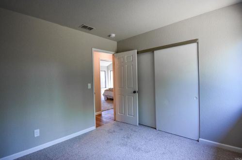 871 Kingman Dr, Vacaville CA  95687-5474 exterior