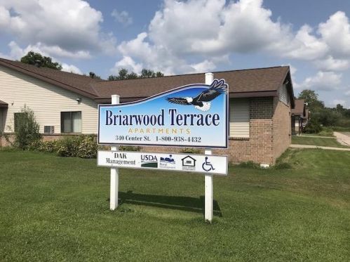 340 Center St, Prentice, WI 54556-1148