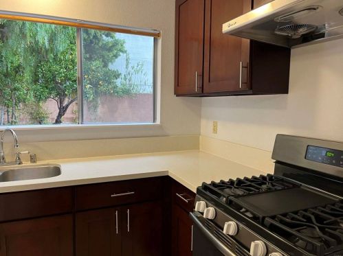 4761 Westridge Dr, Oceanside CA  92056-3003 exterior