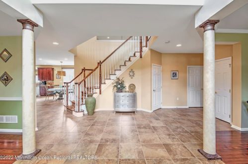 5 Christie Ln, East Freehold, NJ 07728-3188