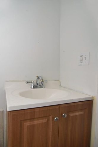 126 Silver Spring St, Providence RI  02904-2523 exterior