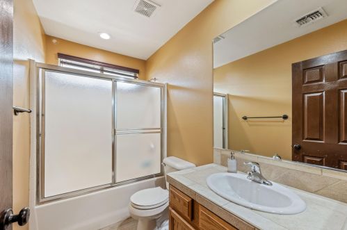 9805 Verbena Dr, Desert Hot Springs CA  92240-1908 exterior