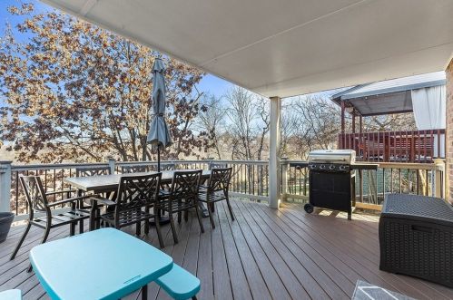 262 Magnolia Pl, Pittsburgh PA 15228-1323 exterior