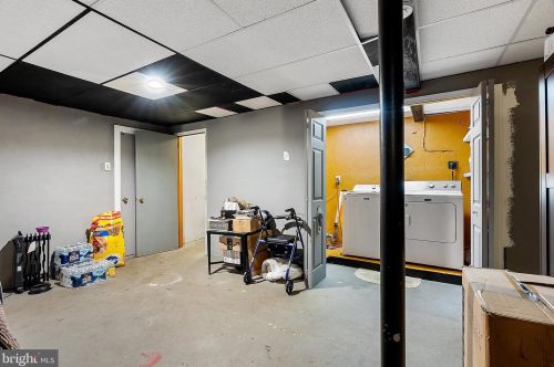 902 New Hope St, Norristown PA 19401-3146 exterior