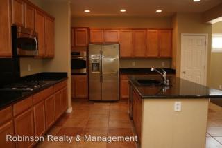 6517 Birdhouse St, North Las Vegas NV  89084-2827 exterior