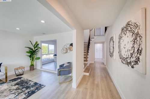 2225 Derry Way, South San Francisco, CA 94080-5506
