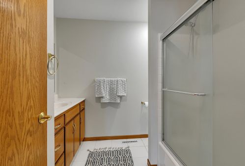 843 Aspen Cir, Saint Cloud MN  56387-2467 exterior