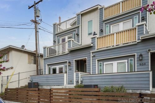 911 27 St, San Diego CA 92102-1013 exterior