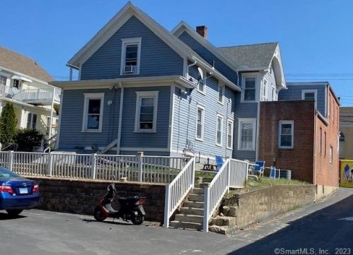 108 Main St, Norwich CT  06360-6056 exterior