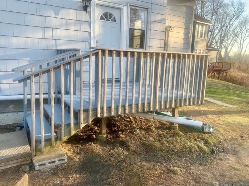 51 Windham Ave, Colchester CT  06415-1218 exterior