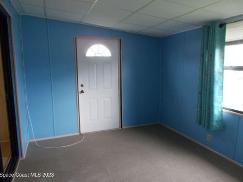 927 Hyacinth Cir, Sebastian FL  32976-7668 exterior