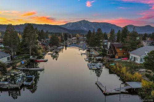 544 Tahoe Keys Blvd, South Lake Tahoe CA  96150-3313 exterior