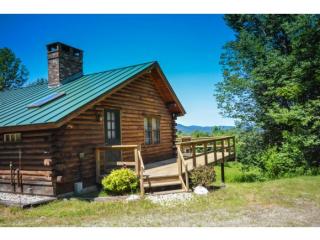 863 Kentfield Rd, Whitingham, VT 05361-9657