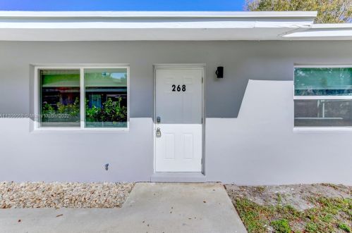 262 12th St, Delray Beach FL  33444-2916 exterior