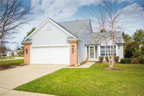 5476 Stone Run Dr, Fairview, PA 16415-3224