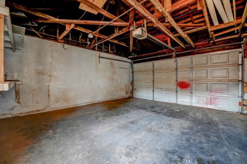 5949 Lewis Ave, Long Beach CA  90805-3528 exterior