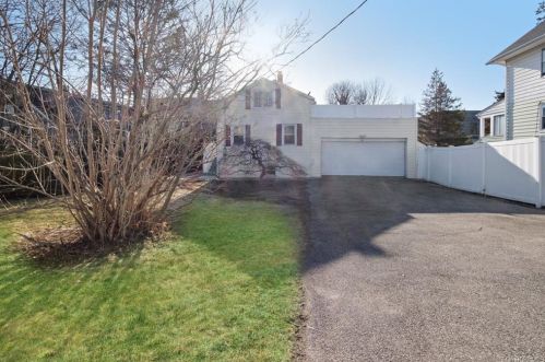 26 Park Pl, Rye Brook NY  10573-3527 exterior