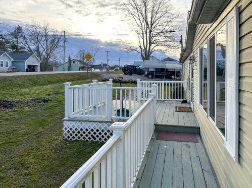 3670 State Route 13, Crooksville OH  43731-9553 exterior