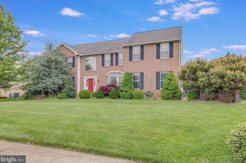 201 Harvest Dr, New Castle, DE 19720-5612