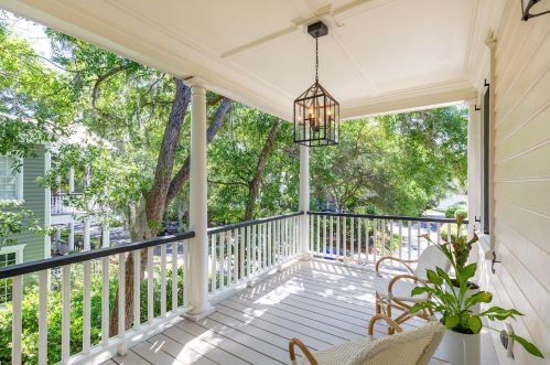 109 Shelmore Blvd, Mount Pleasant SC  29464-6614 exterior