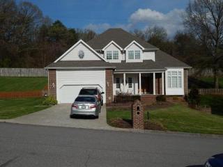 1064 Timberidge Trl, Kingsport, TN 37660-1082