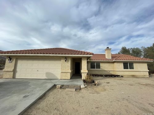 9465 Lanning Ln, Morongo Valley, CA 92256-9131