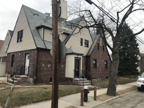 115116 220th St, Jamaica, NY 11411-1161