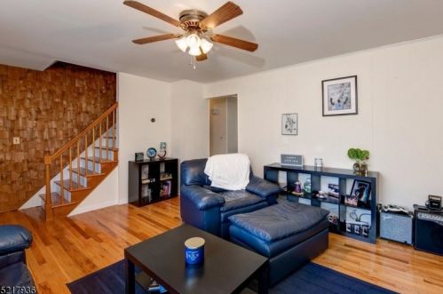 24 Serpentine Rd, Skyline Lakes NJ  07456-2521 exterior