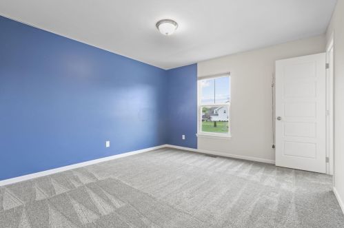 7818 Narrow Leaf Ct, Blacklick OH  43004-6047 exterior