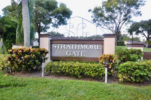 19 Black Birch Ct, West Palm Beach, FL 33411-1654