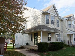 245 Thia Ct, Romansville, PA 19320-2766