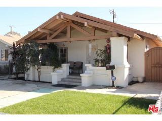 1332 59th St, Los Angeles CA  90001-1402 exterior
