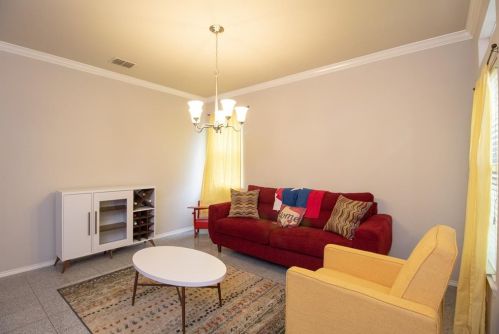 1308 Marble Cove Ln, Denton TX  76210-3869 exterior