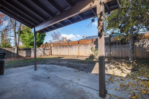 2021 Orangeburg Ave, Modesto CA  95350-3741 exterior