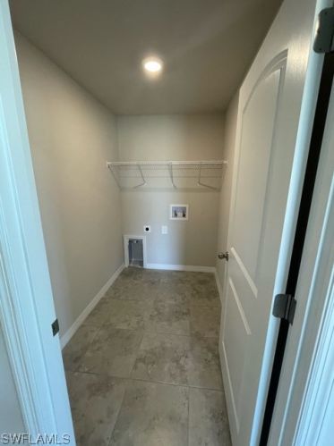 2808 39th St, Lehigh Acres FL  33976-4511 exterior